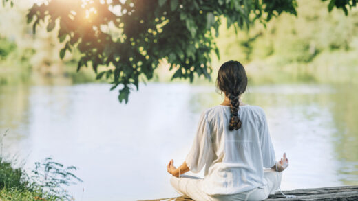 Mindfulness dla początkujących – proste techniki na co dzień + 7-dniowy plan uważności